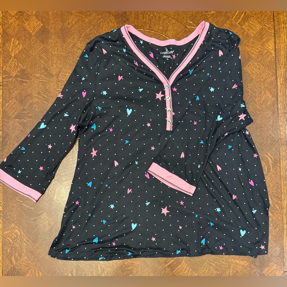 Cuddl Duds Black and Pink Nightgown Shirt & Pants Set